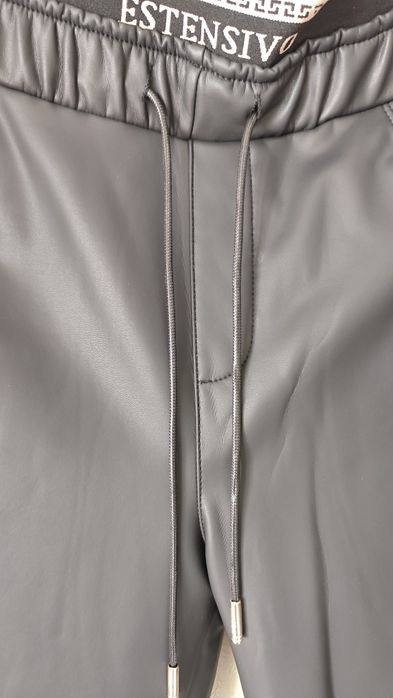 Брюки шкірзам Estensivo