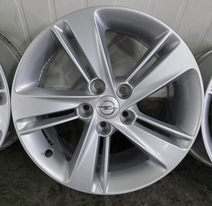 Alufelgi 5x114.3 17 Opel Viraro Renault Trafic Nissan