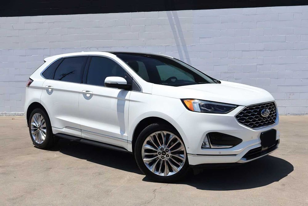 Ford Edge      2021