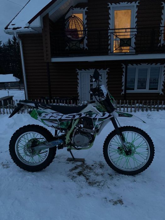 Продам мотоцикл BSE J3D 250