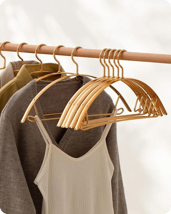 80 sztuk Wieszaki złote na ubrania Baffect