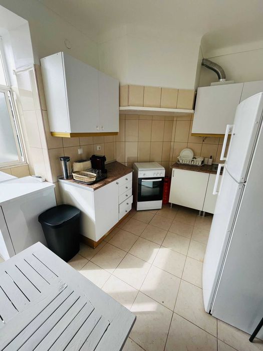 Quarto solteiro ou casal sem caução a 15 min de lisboa