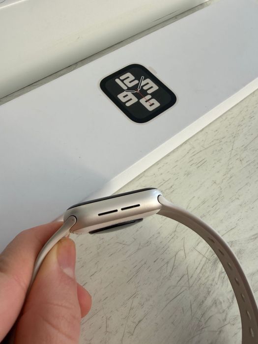 Apple Watch SE 2