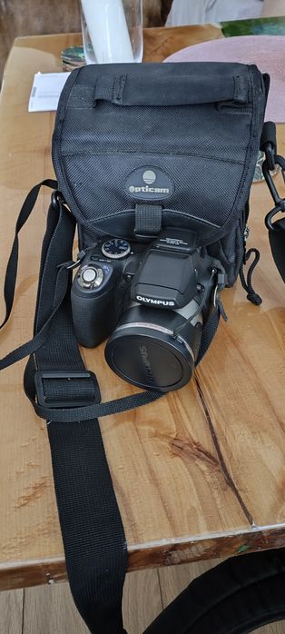 Aparat Olympus SP- 590uz
