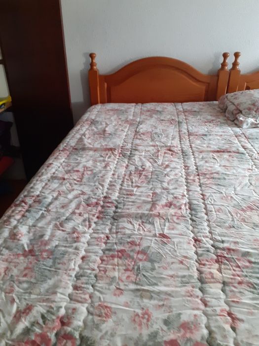 Duas Camas solteiro(a).