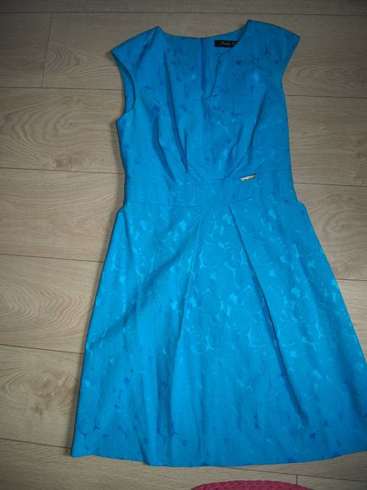 Sukienka wizytowa rozm M