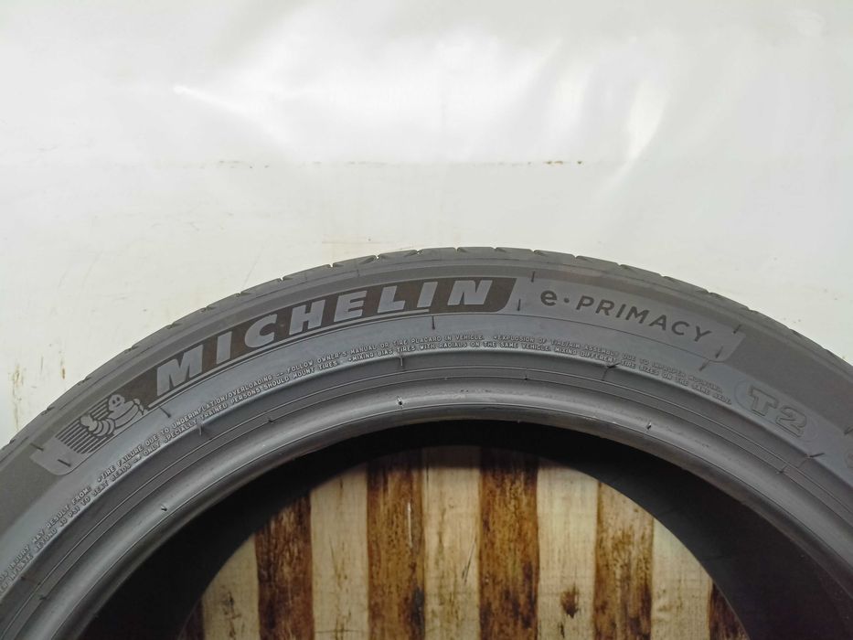 Michelin E-Primacy 235/45/18 23r. 98V 2x5,9mm (2341)