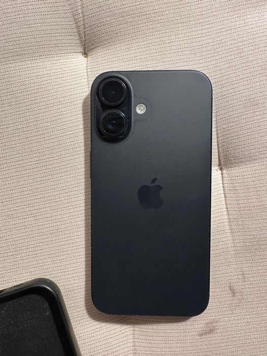 Iphone 16 preto