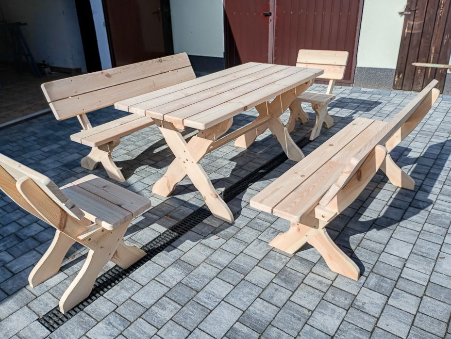 Zestaw ogrodowy drewniany