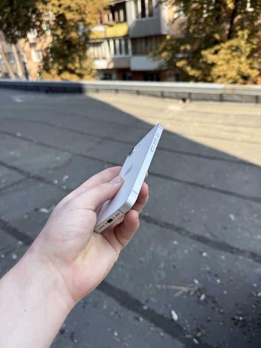 Iphone 17e 256 gb 100% акамулятор