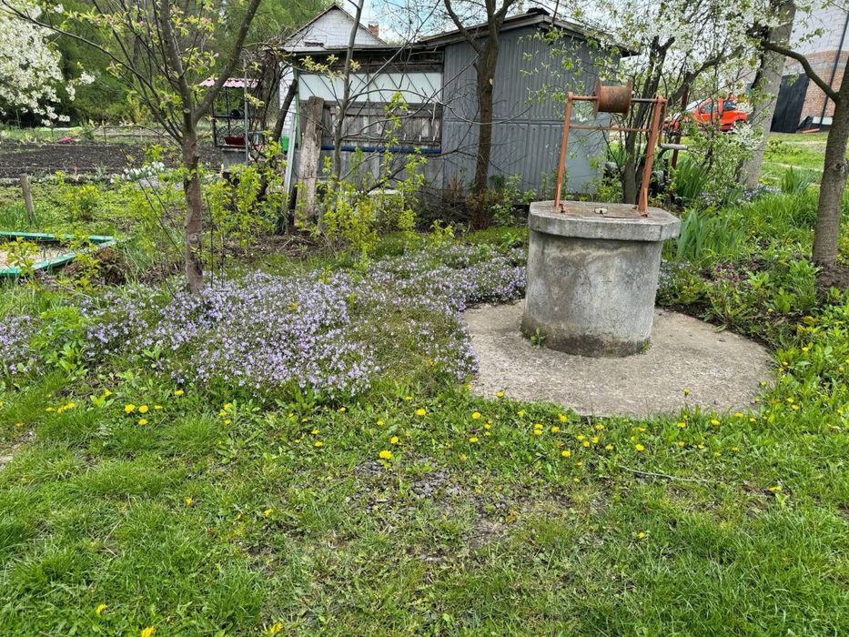 Продаж ділянки Лезневе