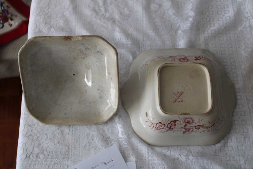 Pequena Terrina Faiança Alcântara, meados sec. XIX