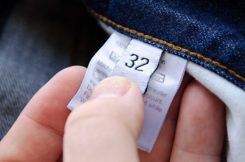 Klasyczne jeansy Spier & Mackay r32, 100% bawełna, denim premium, granatowe, 340g