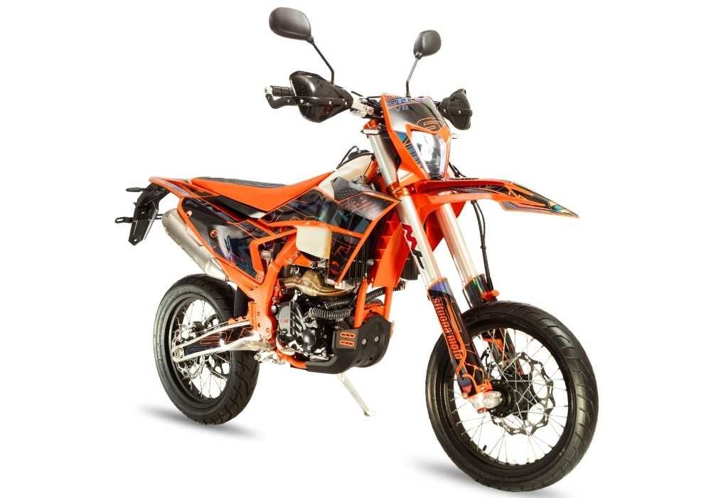 Краще та якісніше аналогів Мотоцикл STN V8 Motard мотард в АРТМОТО