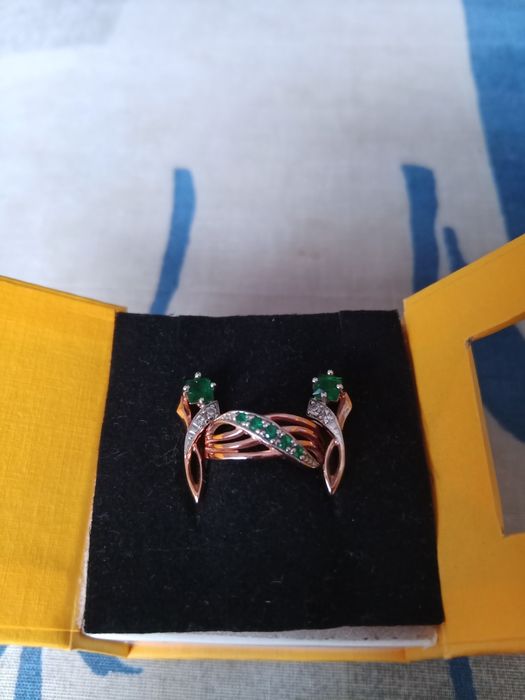 Набор ювелирный с камнями