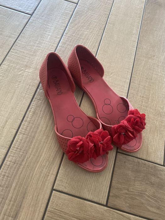 Damskie buty baleriny gumowe CCC rozmiar 39 czerowne kwiaty