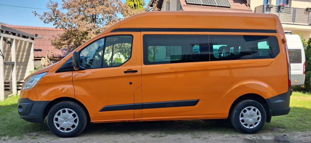 Ford Transit Custom 2017r wysoki, długi, 9 osobowy, tempomat, webasto ,  PDC, zadbany