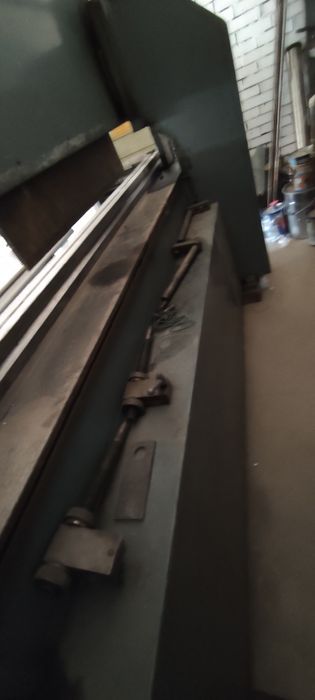 Prasa krawedziowa 50t