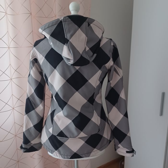 Kurtka softshell dziewczęca 158/164