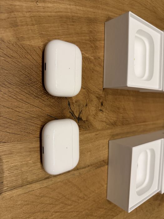 AirPods Pro z etui MagSafe