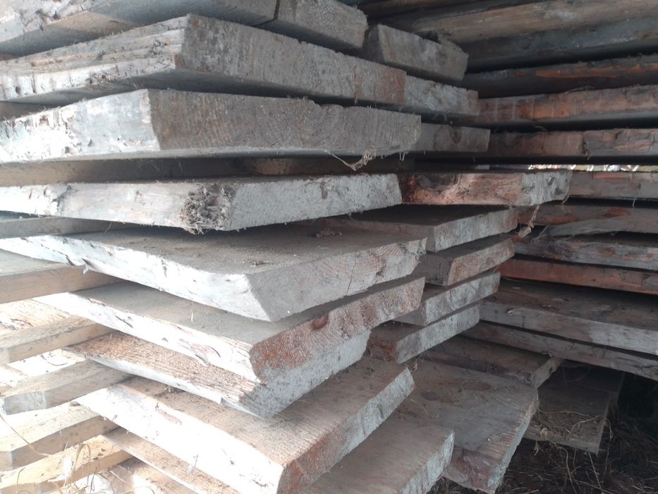 Продам дошку сосна 40,50мм. 4.5мет. природньої сушки .