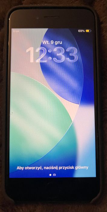 iPhone SE czarny mat 64GB 94% bateria, stan bardzo dobry