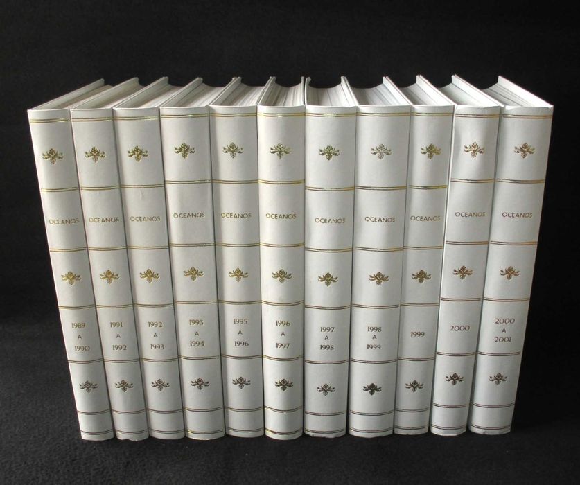 Livros Revistas Oceanos 1989 a 2001 encadernadas