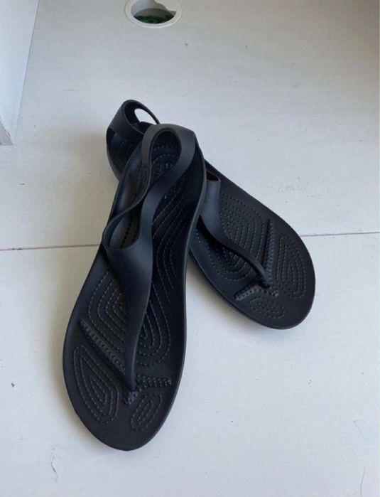 Crocs japonki serena flip black W9 39/40