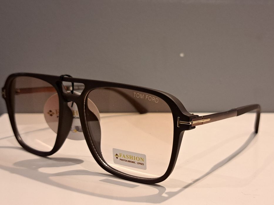 TOM FORD nowe fotochromatyczne brązowe złote męskie okulary filtr uv