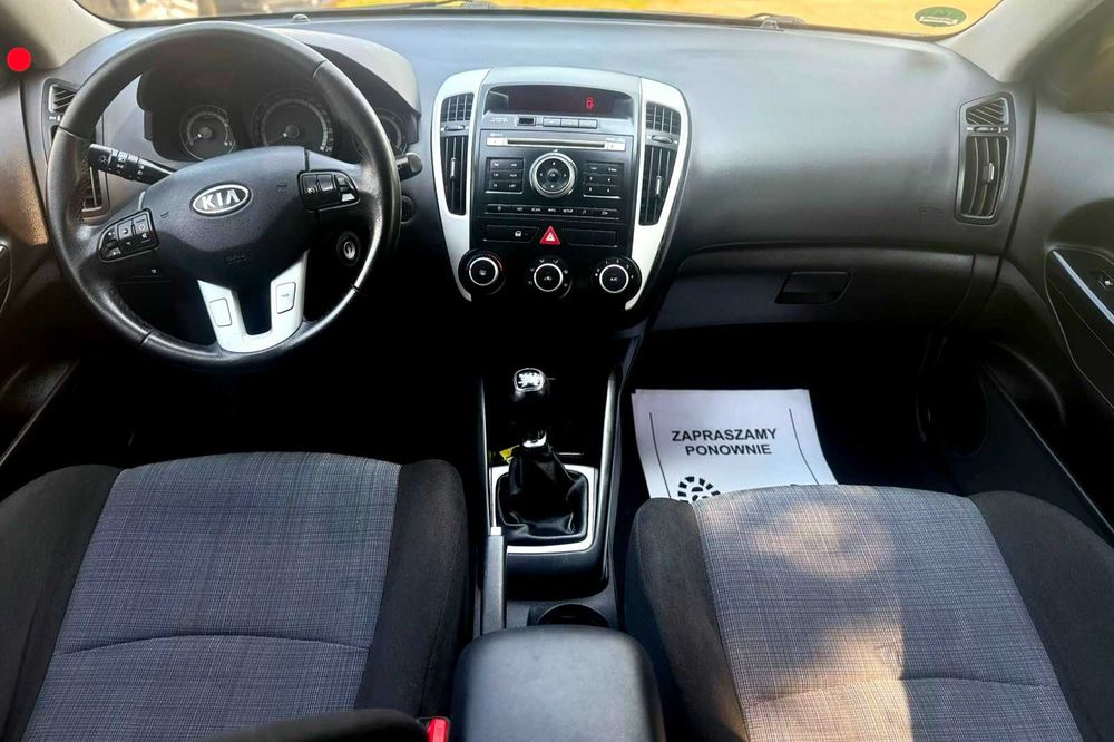 Kia ceed 2010rok  1.6 benzyna 150tyś