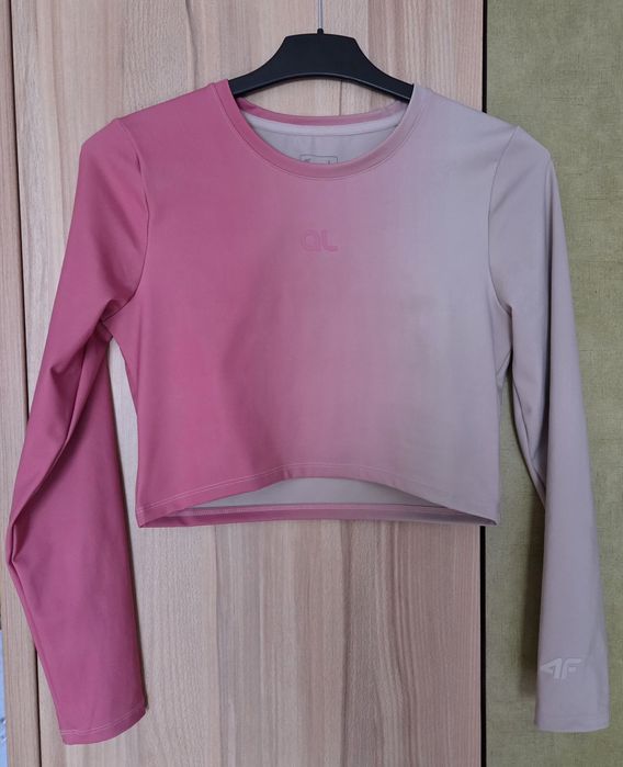 Longsleeve crop-top treningowy damski 4F x Anna Lewandowska