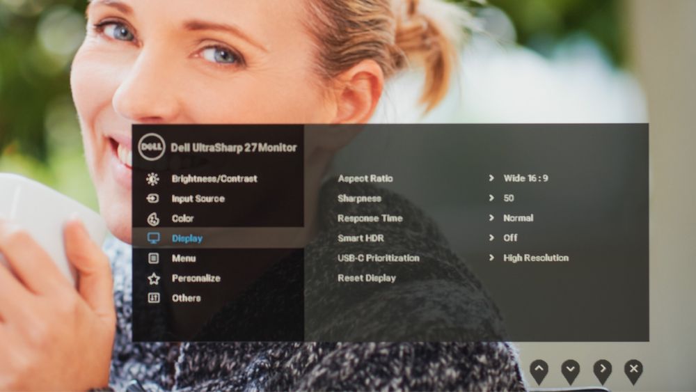 Dell Ultrasharp U2720Q