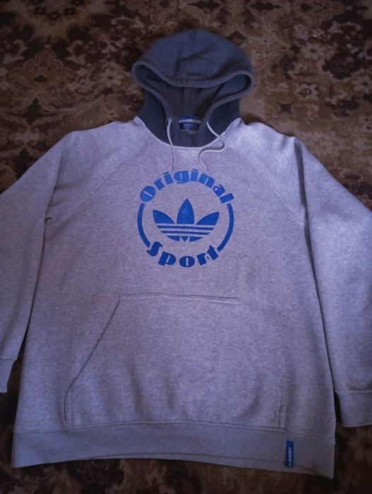 Худі Adidas Original в дуже хорошому стані. Розмір Л