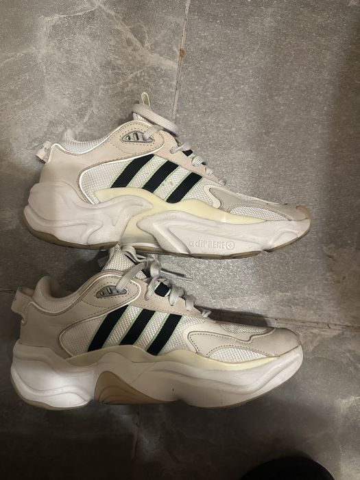 Adidas кросівки — zdjęcie 3