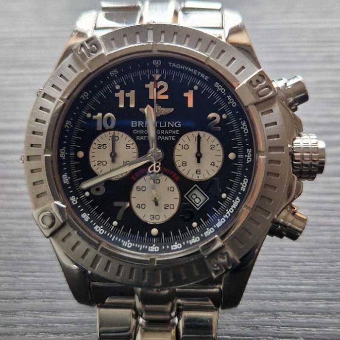 Relógio Breitling Chrono Avenger Sixty-Nine Rattrapante (ed li 88/600)