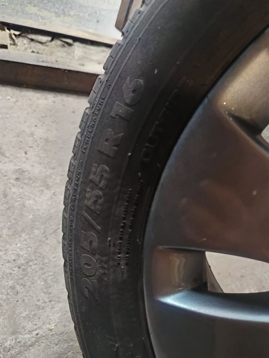 Продам диски Ауді R16