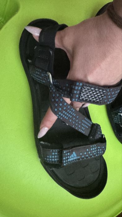 Босоніжки adidas 47 розмір