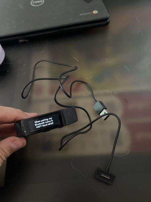 Opaska microsoft band 1 generacji z kablem