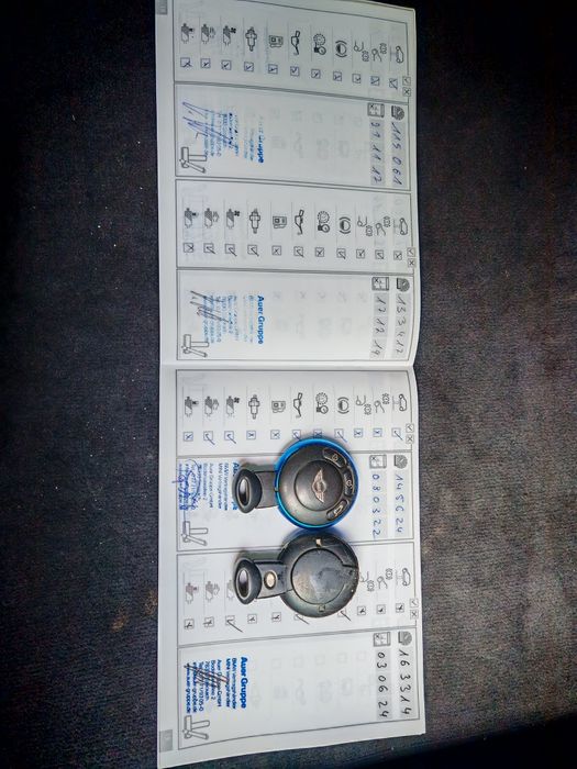 Mini Cooper S  2010 (livro revisões)