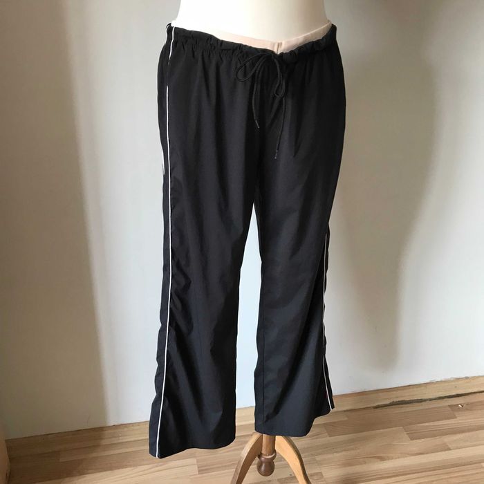 Czarne spodnie sportowe NOWE r.44 BonPrix Plus size dres trekkingowe