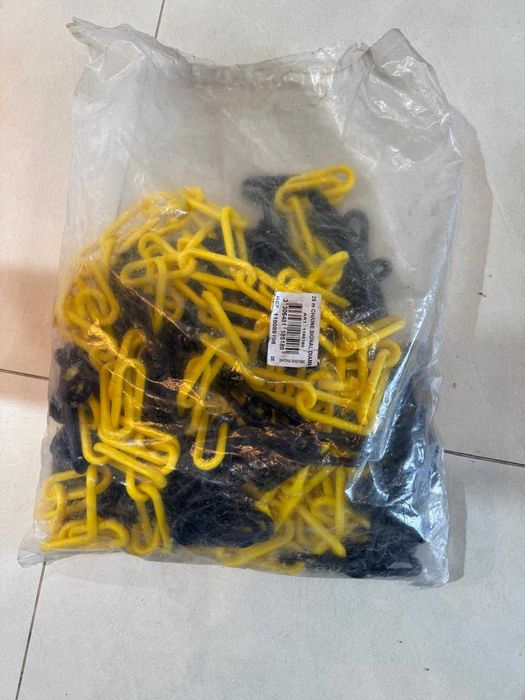 Lote 2 pacotes corrente plástica de 8 mm. cada embalagem contém 25 m