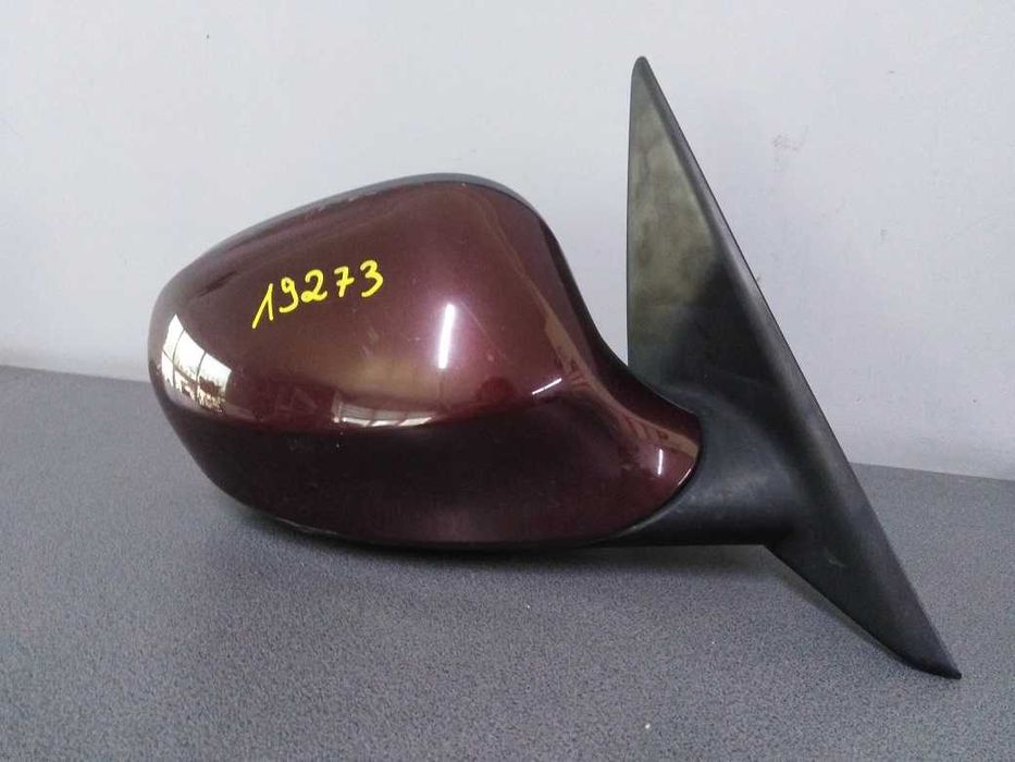 BMW E90 Lift Lusterko Prawe