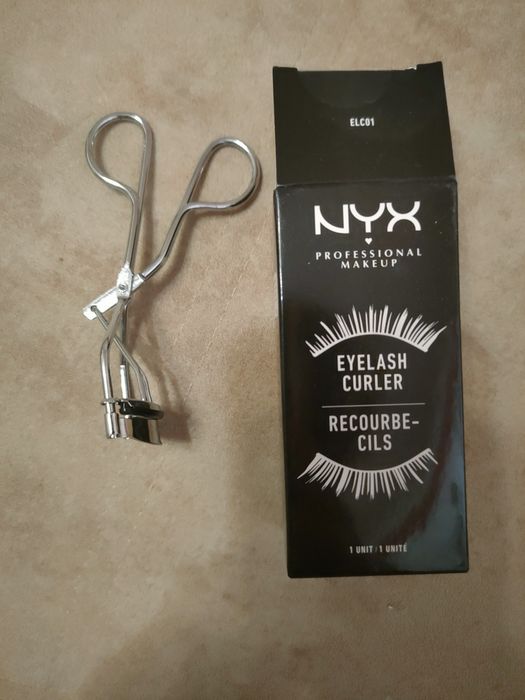 Щипцы для завивки ресниц NYX Professional Makeup Eyelash Curler керлер
