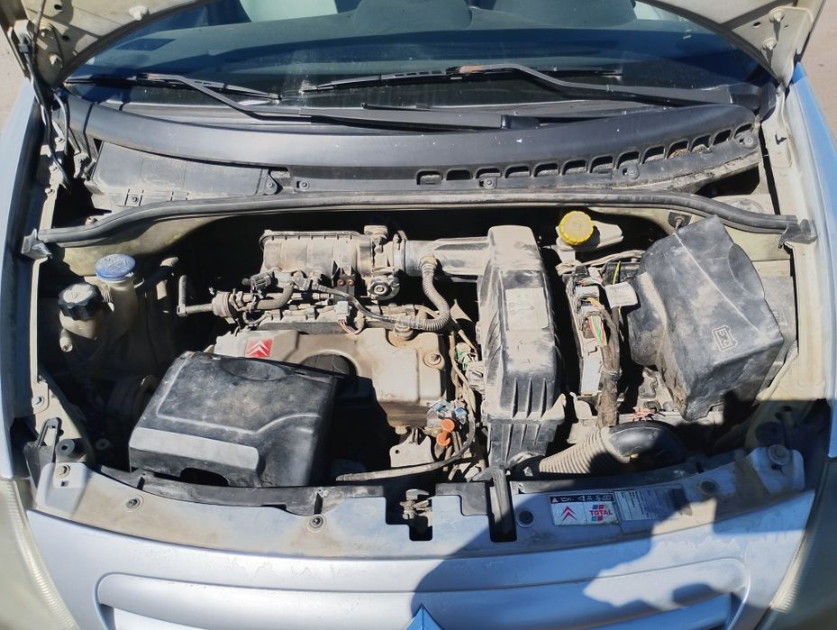 Citroen C3, 2003r, 1.1 - na części.