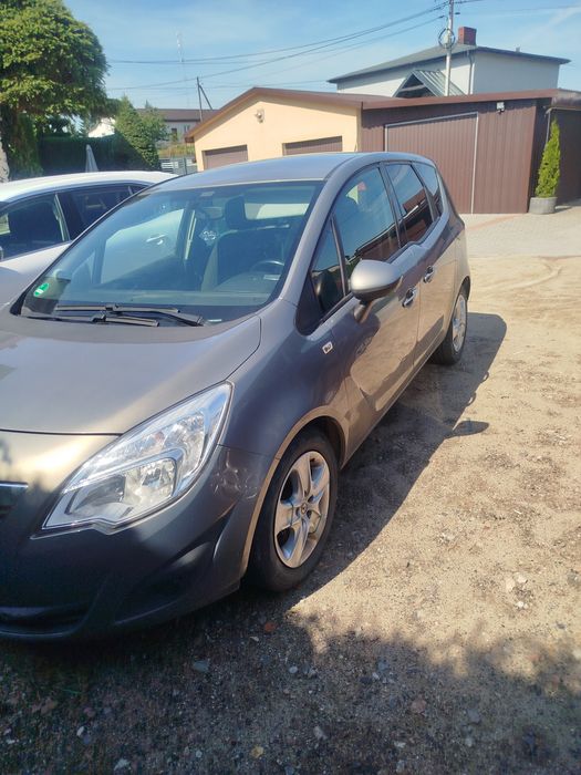 Opel Meriva 1,4 benzyna