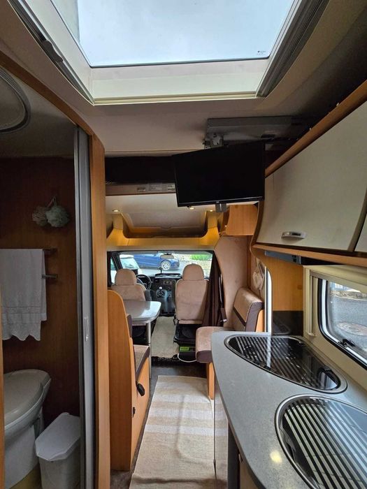 Autocaranvana Ford Transit Challenger 2012