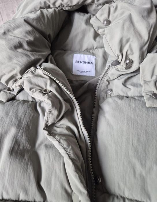 куртка пуховик Bershka М