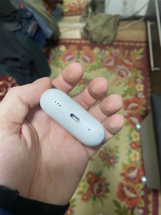наушники airpods pro 2nd generation (1 наушник рабочий)