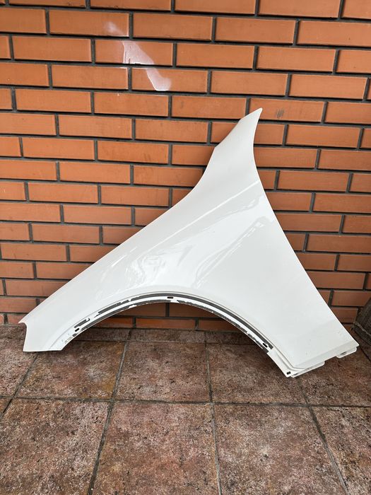 Продам крило ліве (водійське) mercedes GLC Coupe 2022