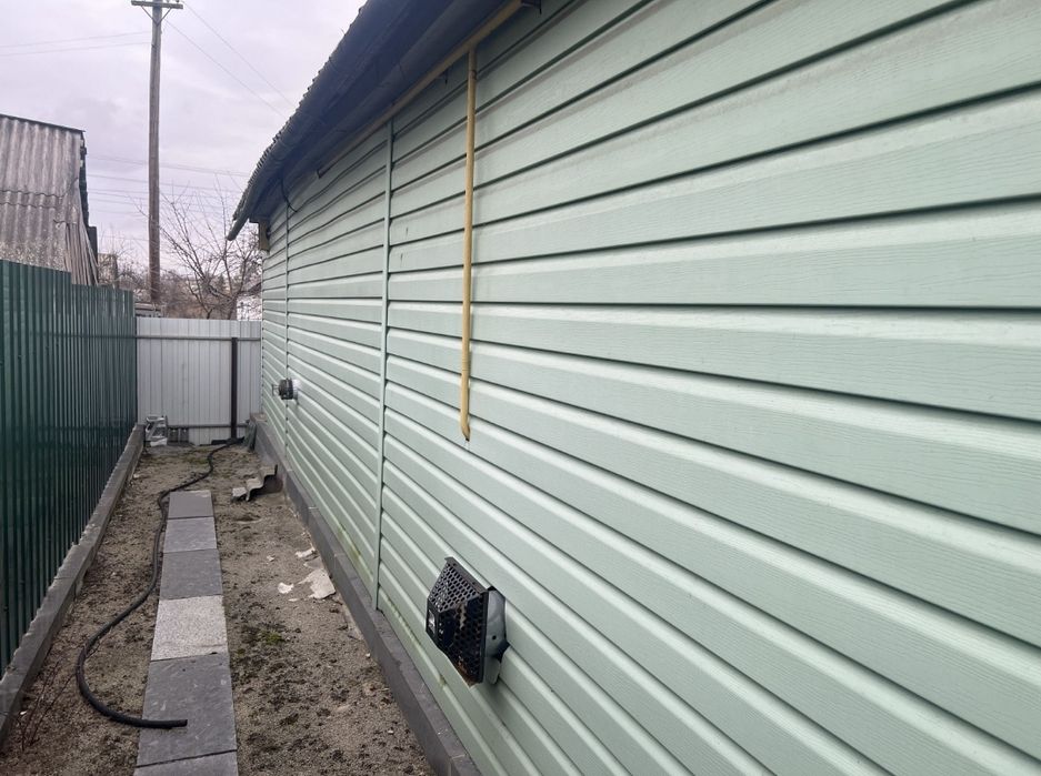 Продаж житлового будинку, 20км від Житомира в напрямку  Києва